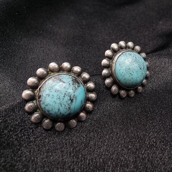 Vintage Sterling Silver Turquoise Earrings With Floral Design Round Cabochon - Picture 1 of 5